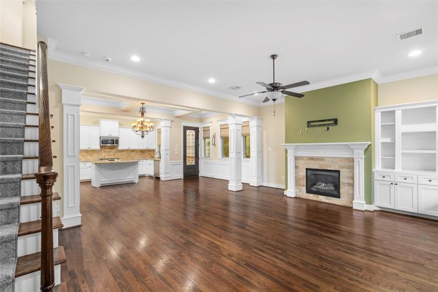 412 W 25th Street, Houston, TX 77008