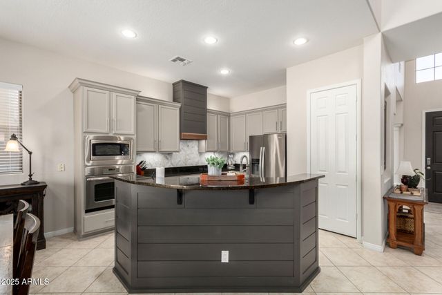 2030 W WHISPER ROCK Trail, Phoenix, AZ 85085