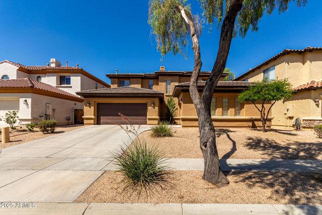 2030 W WHISPER ROCK Trail, Phoenix, AZ 85085