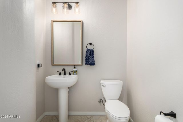 2030 W WHISPER ROCK Trail, Phoenix, AZ 85085