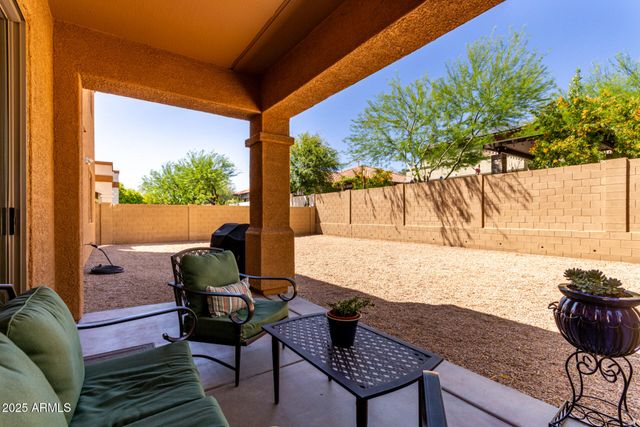 2030 W WHISPER ROCK Trail, Phoenix, AZ 85085