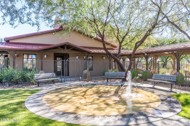 2030 W WHISPER ROCK Trail, Phoenix, AZ 85085