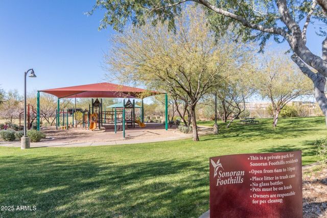 2030 W WHISPER ROCK Trail, Phoenix, AZ 85085