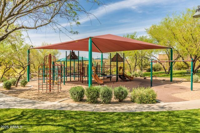 2030 W WHISPER ROCK Trail, Phoenix, AZ 85085