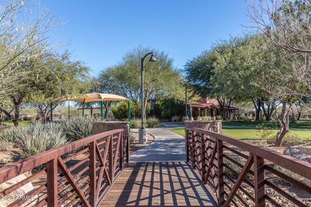2030 W WHISPER ROCK Trail, Phoenix, AZ 85085
