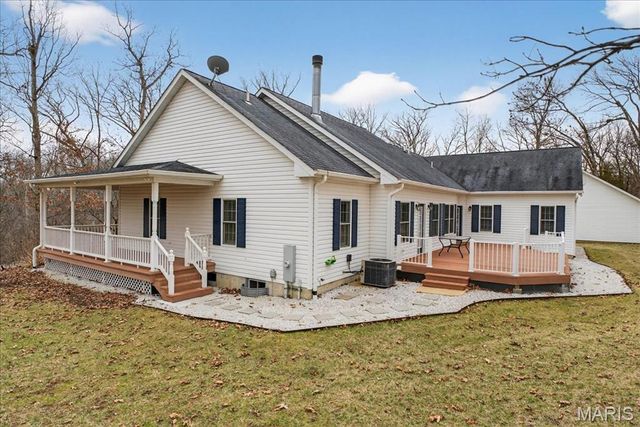 26100 Bubbling Brook Lane, Foristell, MO 63348