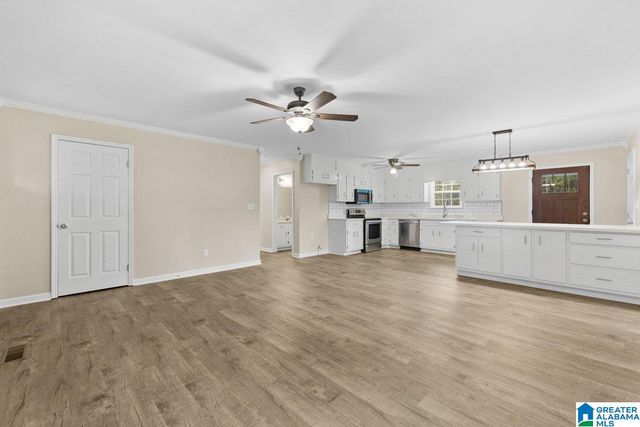 407 WILSON CHAPEL ROAD, Oneonta, AL 35121