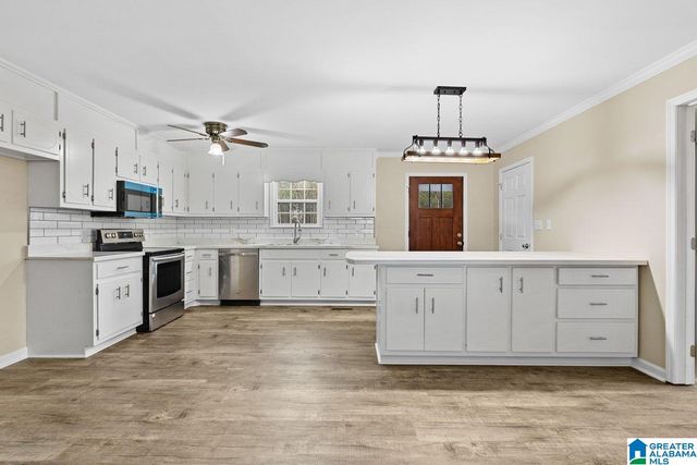 407 WILSON CHAPEL ROAD, Oneonta, AL 35121