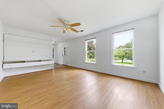 20104 WESTERLY AVE, Poolesville, MD 20837