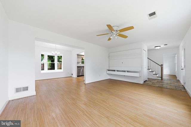 20104 WESTERLY AVE, Poolesville, MD 20837