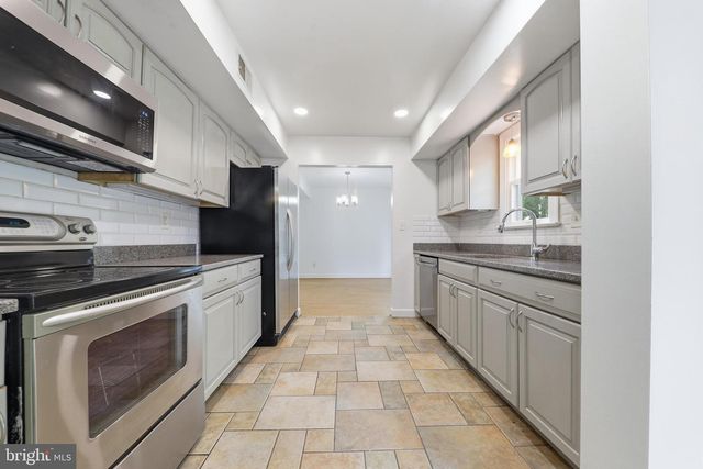 20104 WESTERLY AVE, Poolesville, MD 20837