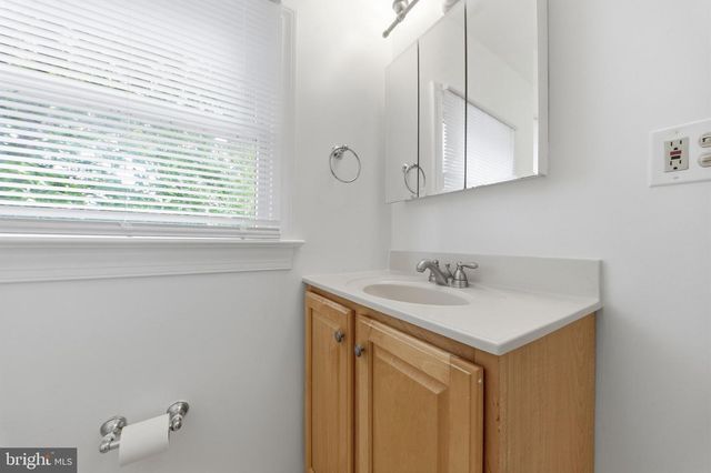 20104 WESTERLY AVE, Poolesville, MD 20837