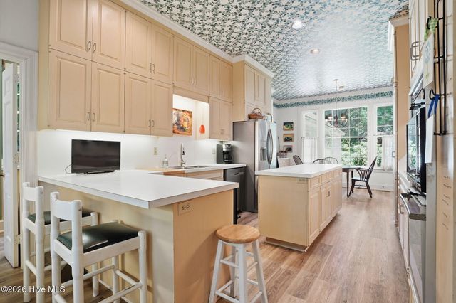 1012 Salem Street NW, Wilson, NC 27893