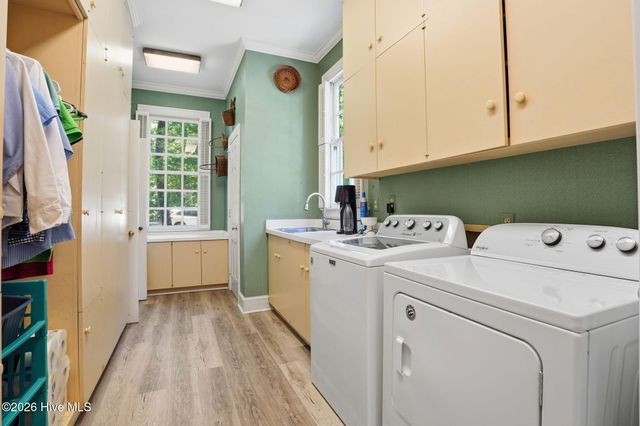 1012 Salem Street NW, Wilson, NC 27893