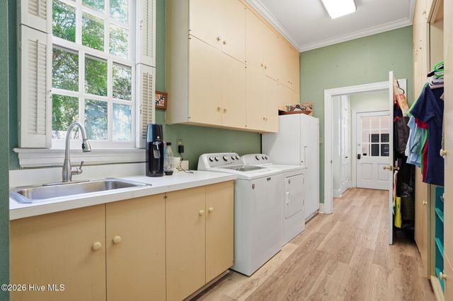 1012 Salem Street NW, Wilson, NC 27893