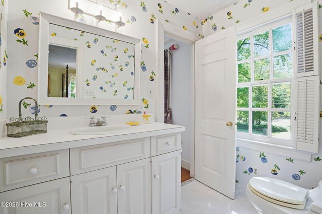 1012 Salem Street NW, Wilson, NC 27893