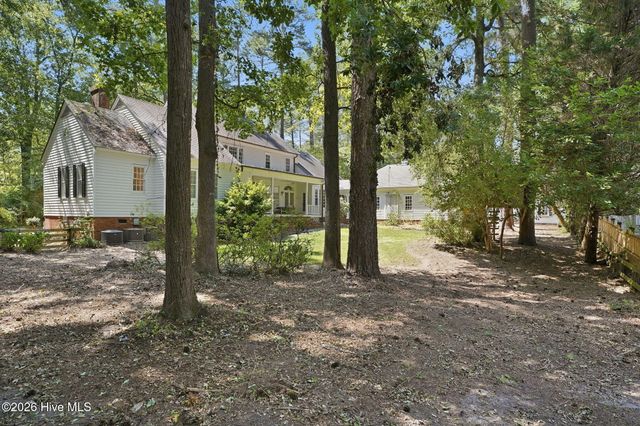 1012 Salem Street NW, Wilson, NC 27893