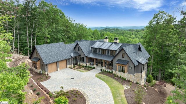 189 Crowne Hill Way, Marietta, SC 29661