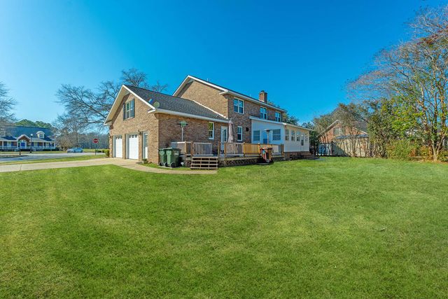 1401 Cooper River Boulevard, Moncks Corner, SC 29461