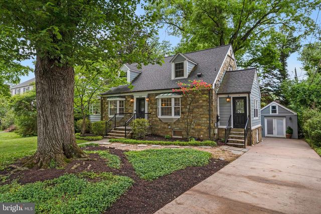 2828 CLEAVE DR, Falls Church, VA 22042