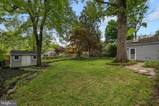 2828 CLEAVE DR, Falls Church, VA 22042