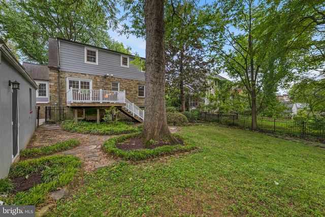 2828 CLEAVE DR, Falls Church, VA 22042