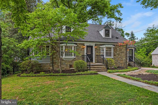 2828 CLEAVE DR, Falls Church, VA 22042