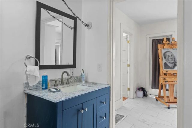2950 N Golden Avenue, San Bernardino, CA 92404