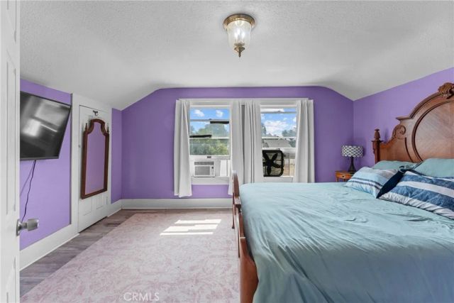 2950 N Golden Avenue, San Bernardino, CA 92404