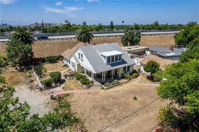 2950 N Golden Avenue, San Bernardino, CA 92404