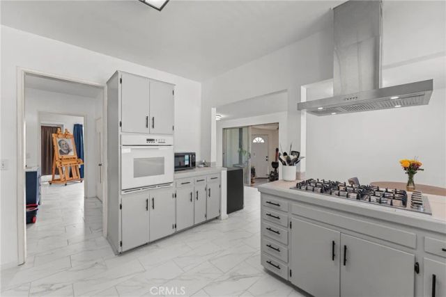 2950 N Golden Avenue, San Bernardino, CA 92404