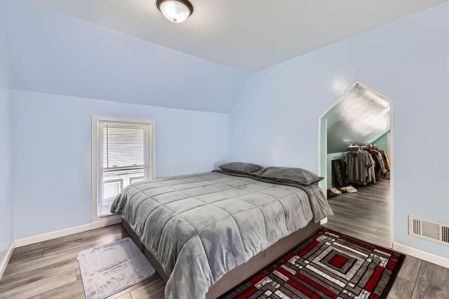 646 Van Buren Avenue, Saint Paul, MN 55104