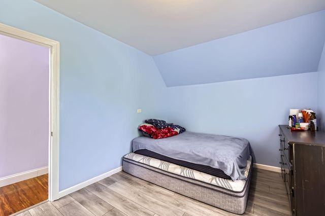 646 Van Buren Avenue, Saint Paul, MN 55104