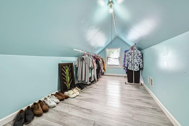 646 Van Buren Avenue, Saint Paul, MN 55104