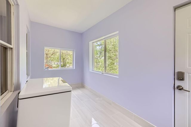 646 Van Buren Avenue, Saint Paul, MN 55104