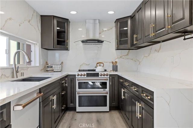 18706 Racquet Ln, Huntington Beach, CA 92648