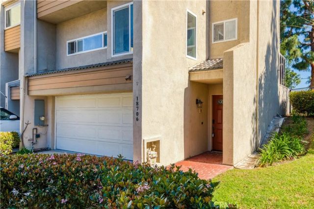 18706 Racquet Ln, Huntington Beach, CA 92648