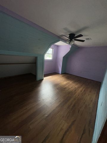 24 Alexander Road, Grantville, GA 30220