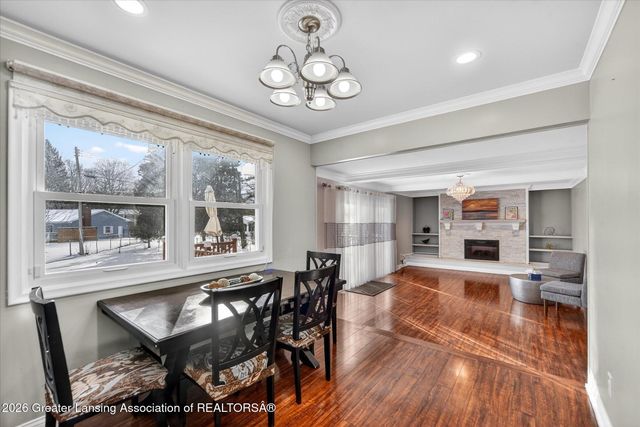 1955 Bloomfield Drive, Okemos, MI 48864