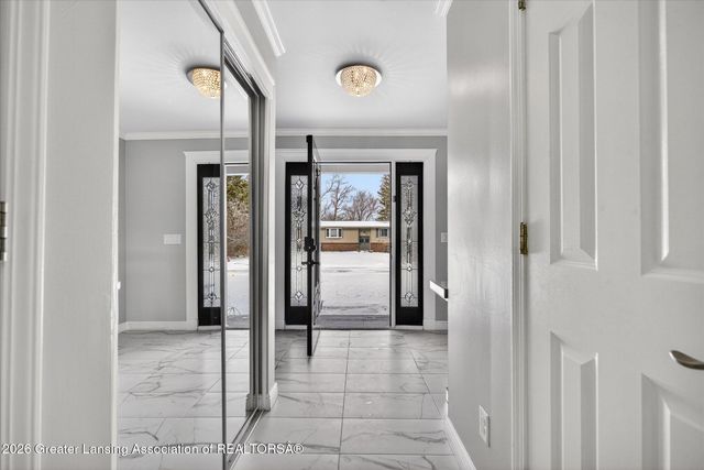 1955 Bloomfield Drive, Okemos, MI 48864