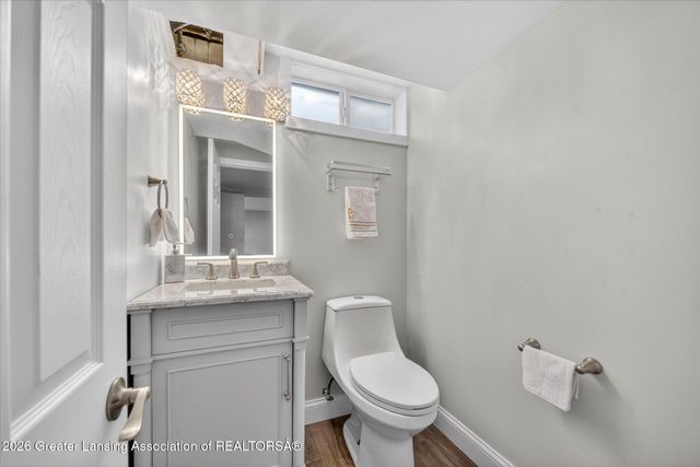 1955 Bloomfield Drive, Okemos, MI 48864