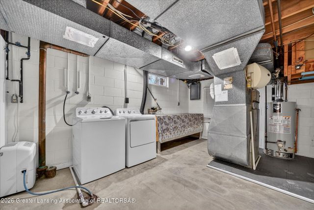 1955 Bloomfield Drive, Okemos, MI 48864