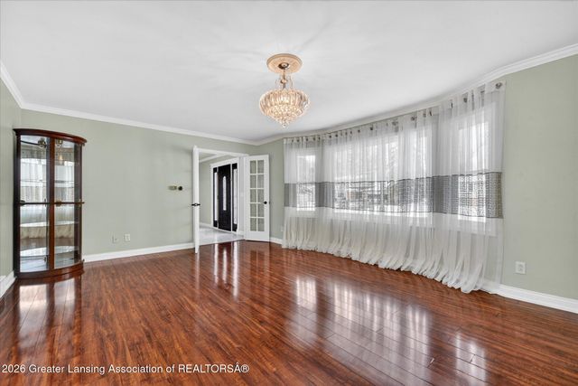 1955 Bloomfield Drive, Okemos, MI 48864