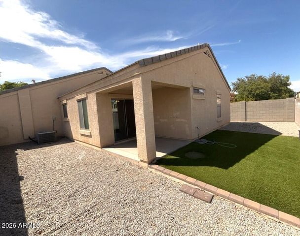 7123 N 72ND Drive, Glendale, AZ 85303