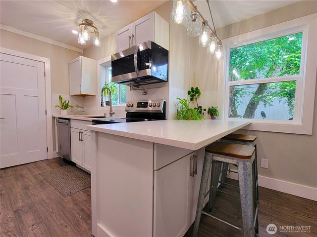 1506 Bloomington Avenue, Bremerton, WA 98312