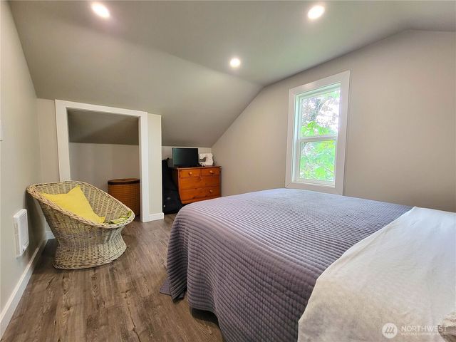 1506 Bloomington Avenue, Bremerton, WA 98312