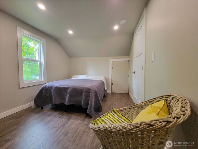 1506 Bloomington Avenue, Bremerton, WA 98312