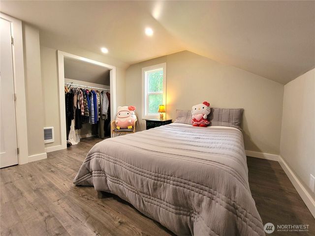 1506 Bloomington Avenue, Bremerton, WA 98312