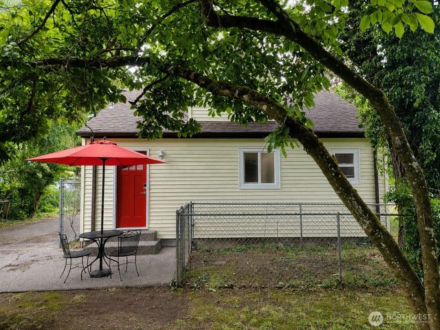 1506 Bloomington Avenue, Bremerton, WA 98312