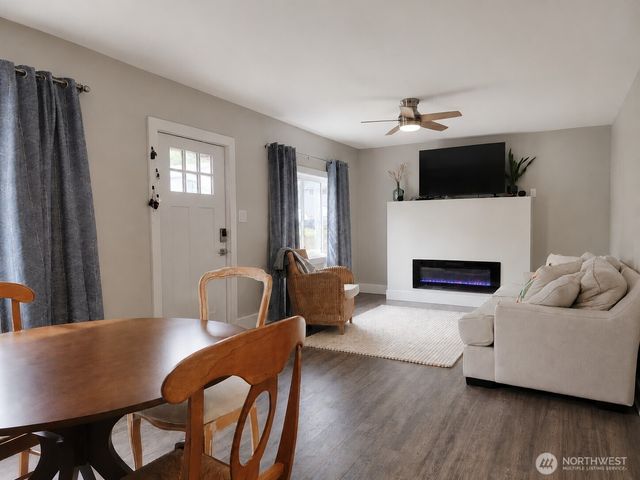 1506 Bloomington Avenue, Bremerton, WA 98312